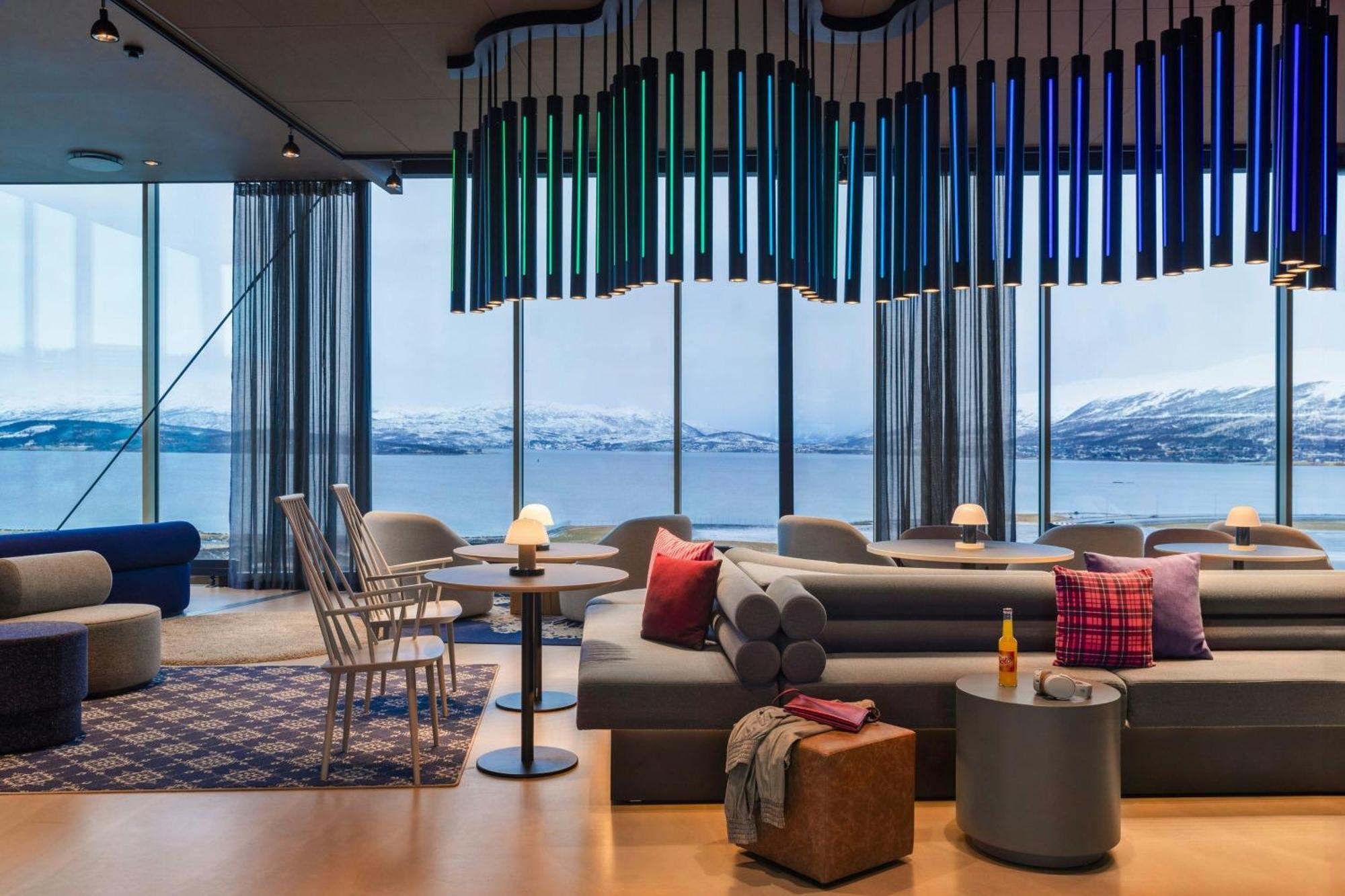 Moxy Tromso Hotel Buitenkant foto